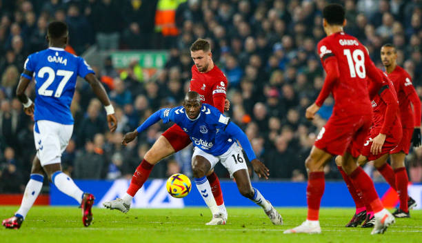 通过仔细观 通过仔细观