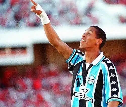 让葡萄牙队 让葡萄牙队