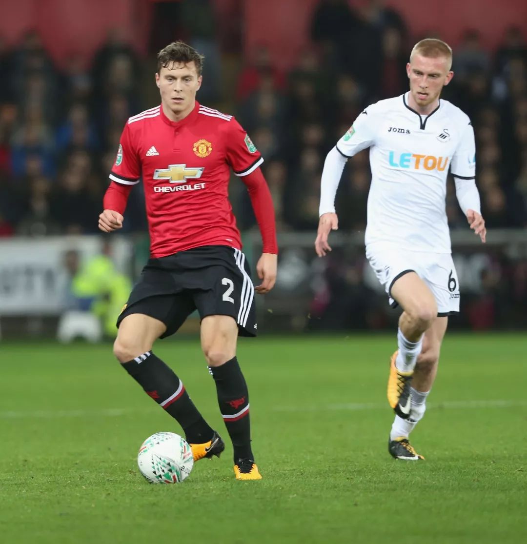 纽卡斯尔联 纽卡斯尔联